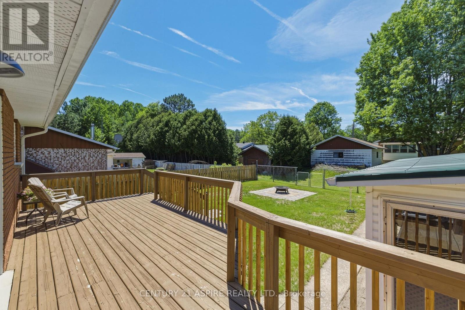 46 Cook Street, Laurentian Hills, Ontario  K0J 1J0 - Photo 8 - X13429814