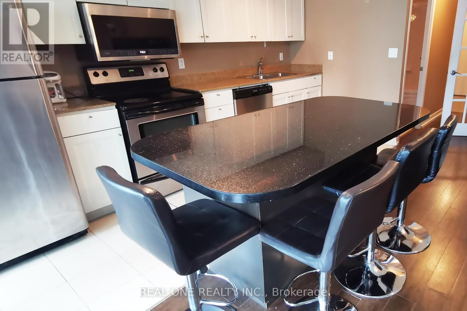 810 - 81 Navy Wharf Court, Toronto, Ontario  M5V 3S2 - Photo 20 - C13045656