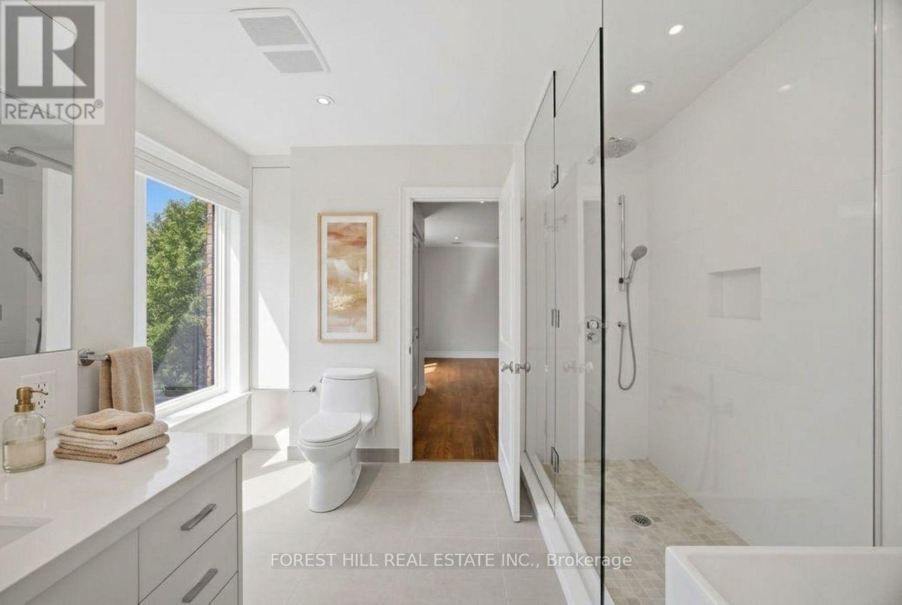 52 Shaftesbury Avenue, Toronto, Ontario  M4T 1A2 - Photo 32 - C13415158