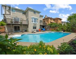 10 WHITMORE COURT, Brampton, Ontario