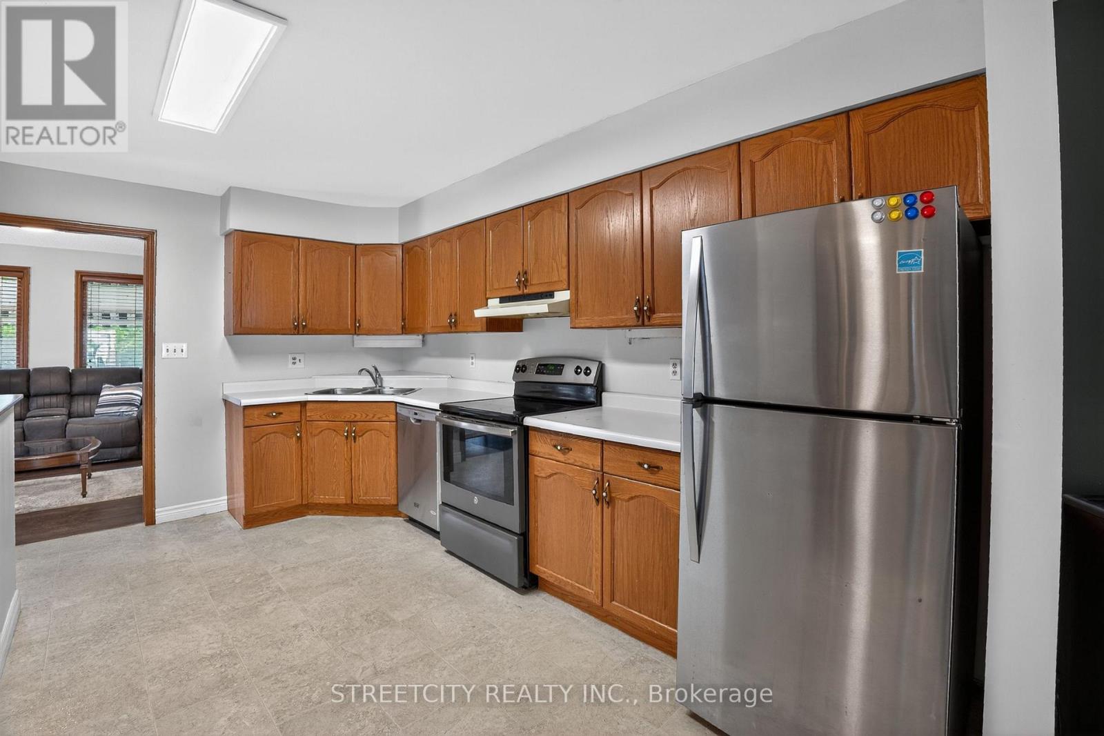 11 Rickwood Place, St. Thomas, Ontario  N5R 5Z3 - Photo 10 - X13429798