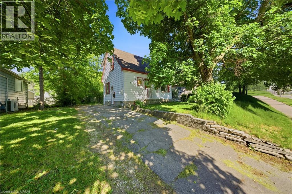 149 Birch Avenue, Kitchener, Ontario  N2H 4W7 - Photo 2 - 40838356