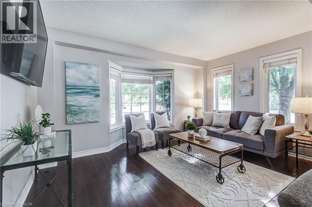 1749 CREEK Way, Burlington, Ontario