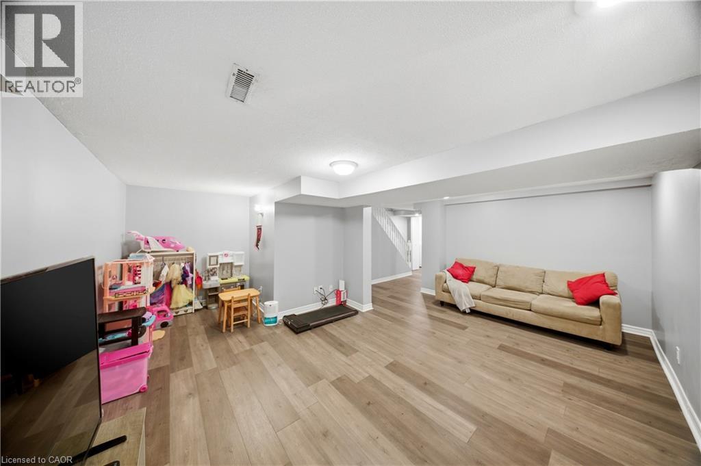33 Tara Park Crescent, Brampton, Ontario  L6V 3E3 - Photo 20 - 40834908