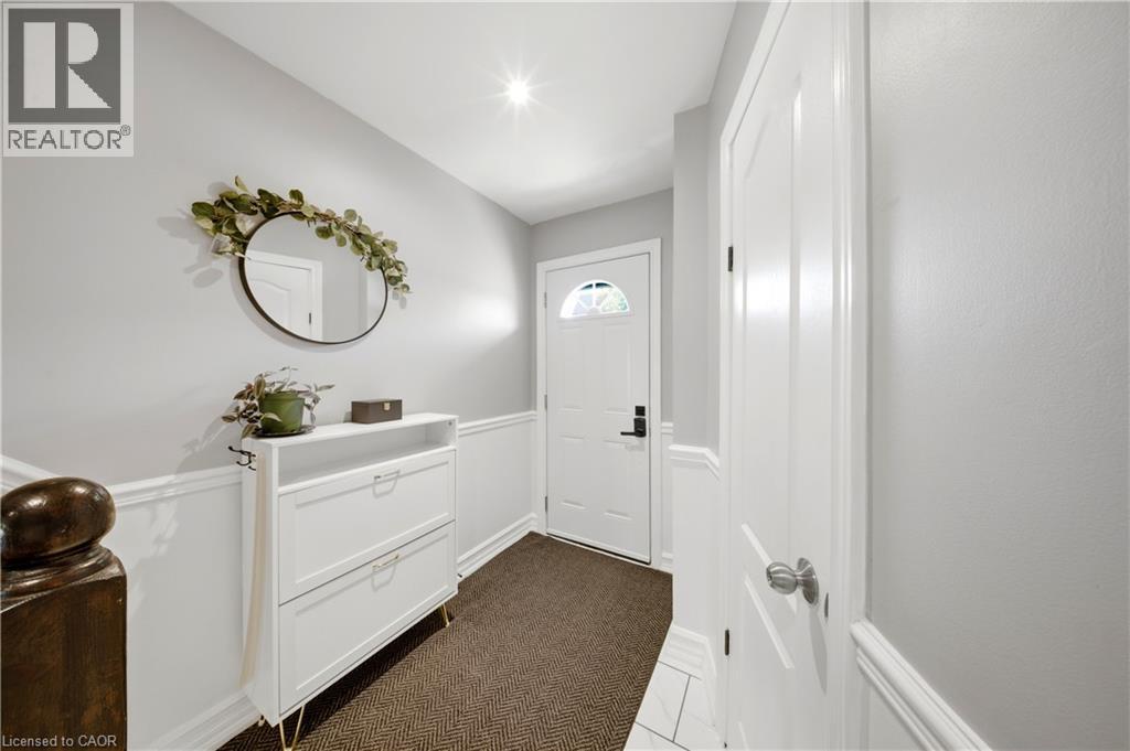 33 Tara Park Crescent, Brampton, Ontario  L6V 3E3 - Photo 4 - 40834908