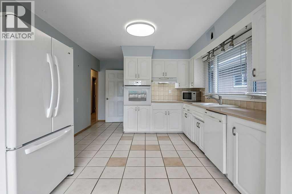 1007 Mackid Road Ne, Calgary, Alberta  T2E 6A8 - Photo 7 - A2311948