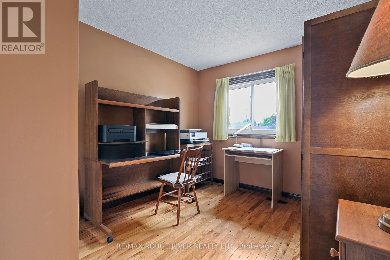 64 Burden Crescent, Ajax, Ontario  L1S 3T8 - Photo 27 - E13429864