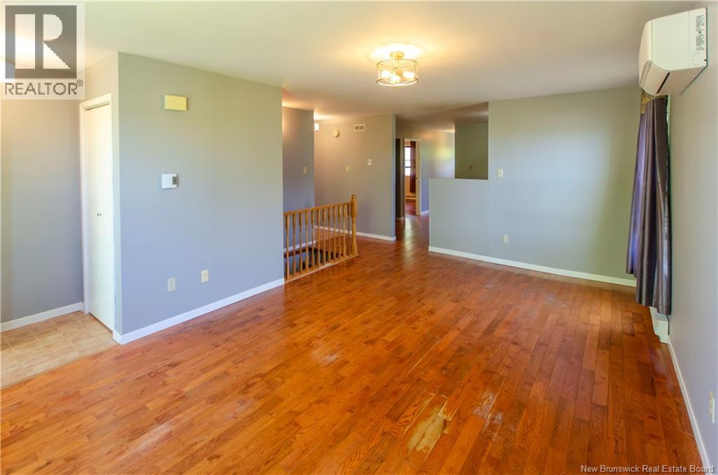 24 Thistle Street, Saint John, New Brunswick  E2M 5T1 - Photo 4 - NB141346