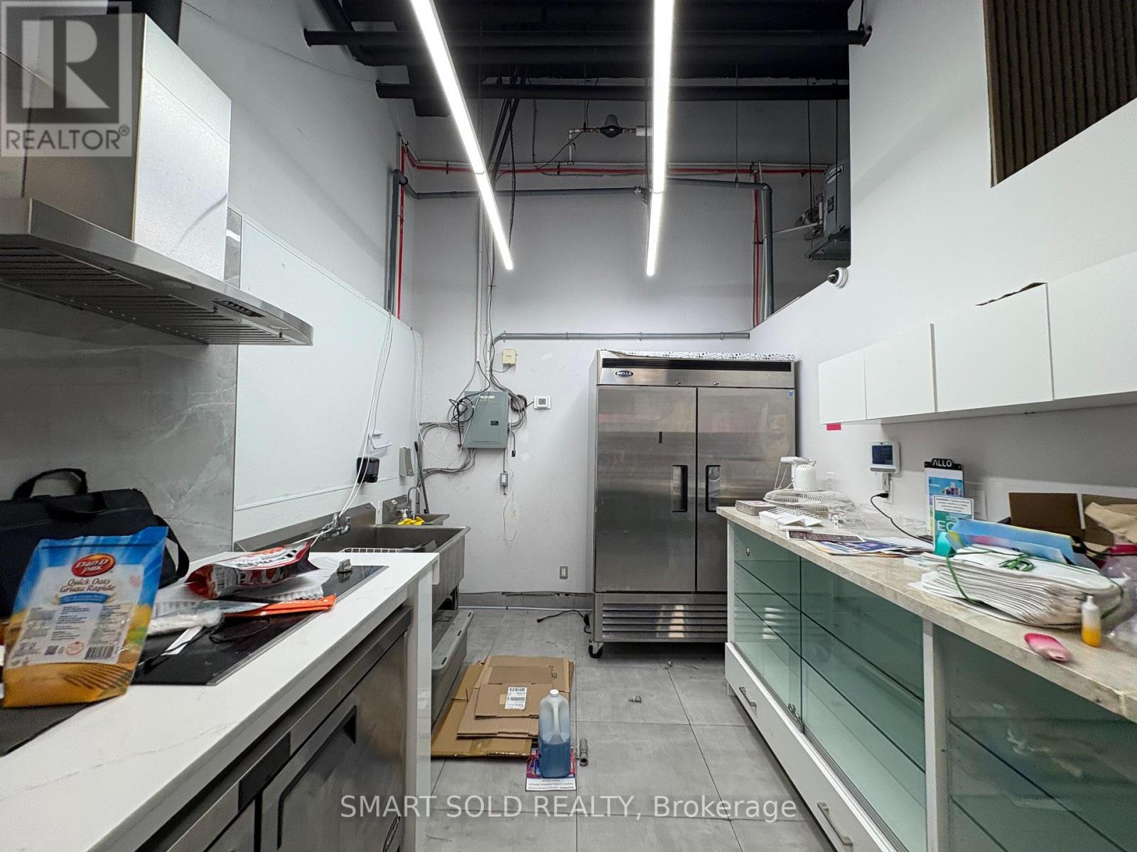 13 - 7181 Yonge Street, Markham, Ontario  L3T 0C7 - Photo 8 - N13429742