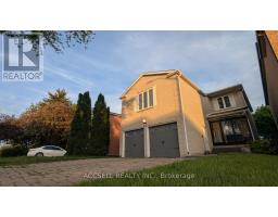 19 JOSEPH AARON BOULEVARD, Vaughan, Ontario