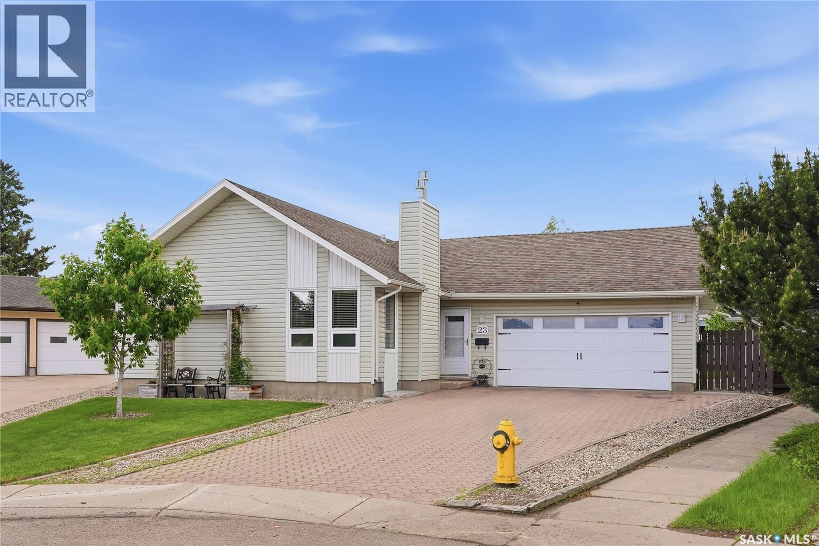 23 Blackley Place, Saskatoon, Saskatchewan  S7M 5B1 - Photo 1 - SK039054