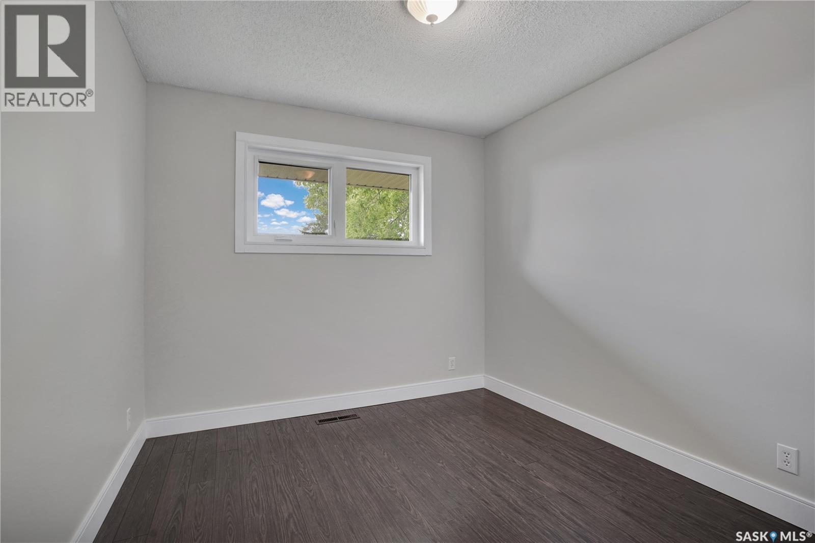 310 1st Avenue, Osler, Saskatchewan  S0K 3A0 - Photo 11 - SK038840