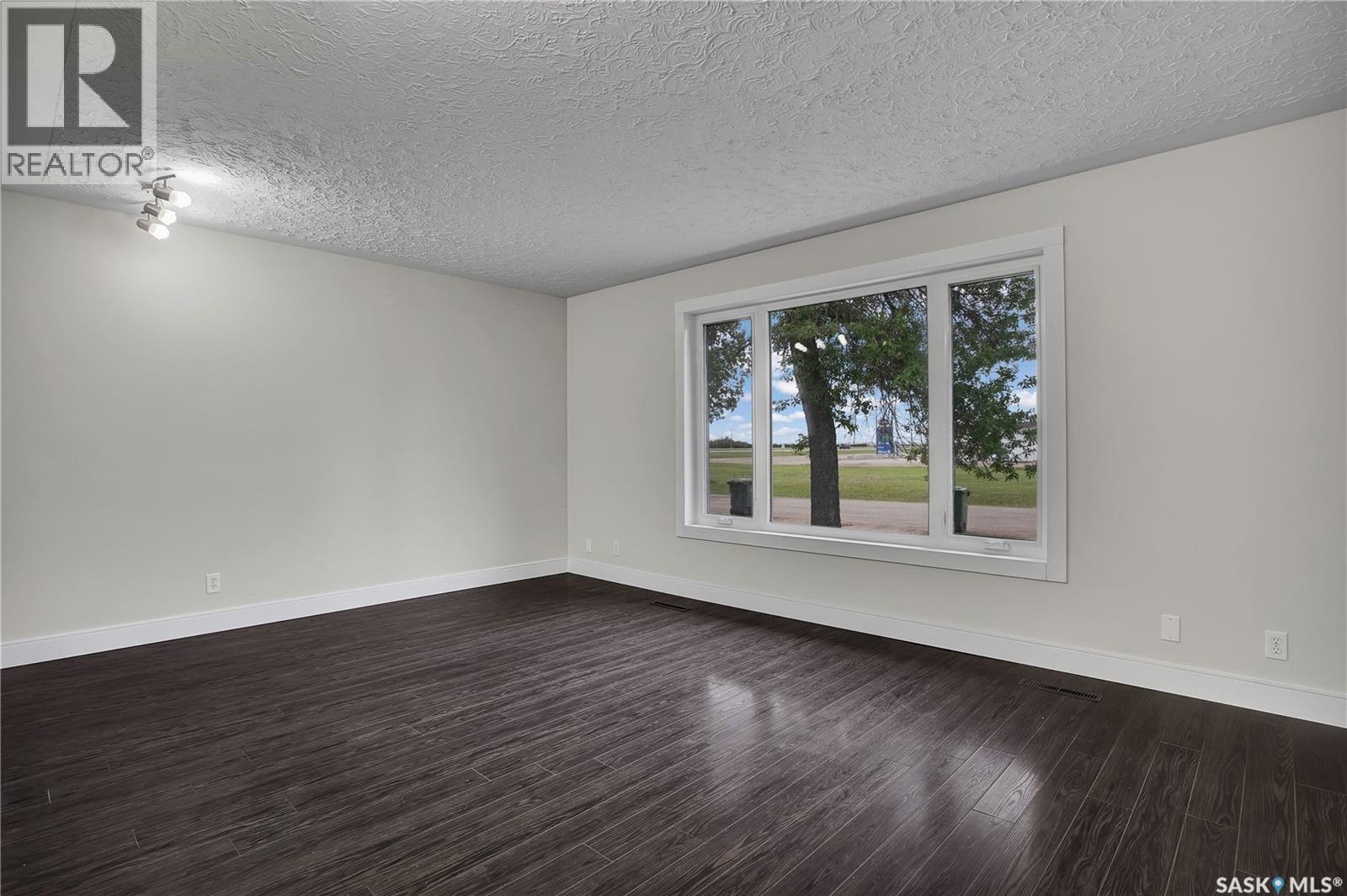 310 1st Avenue, Osler, Saskatchewan  S0K 3A0 - Photo 4 - SK038840