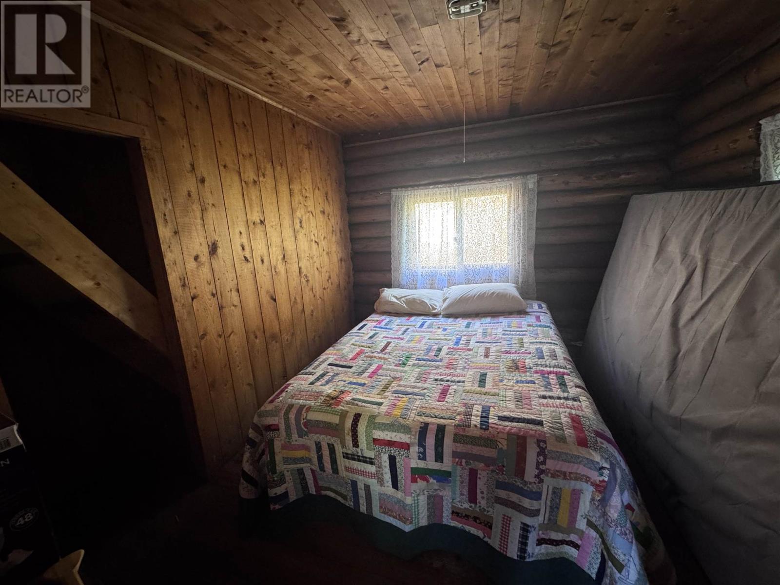2830 Dog Lake Island, Missanabi, Ontario  P0M 2H0 - Photo 18 - SM261397