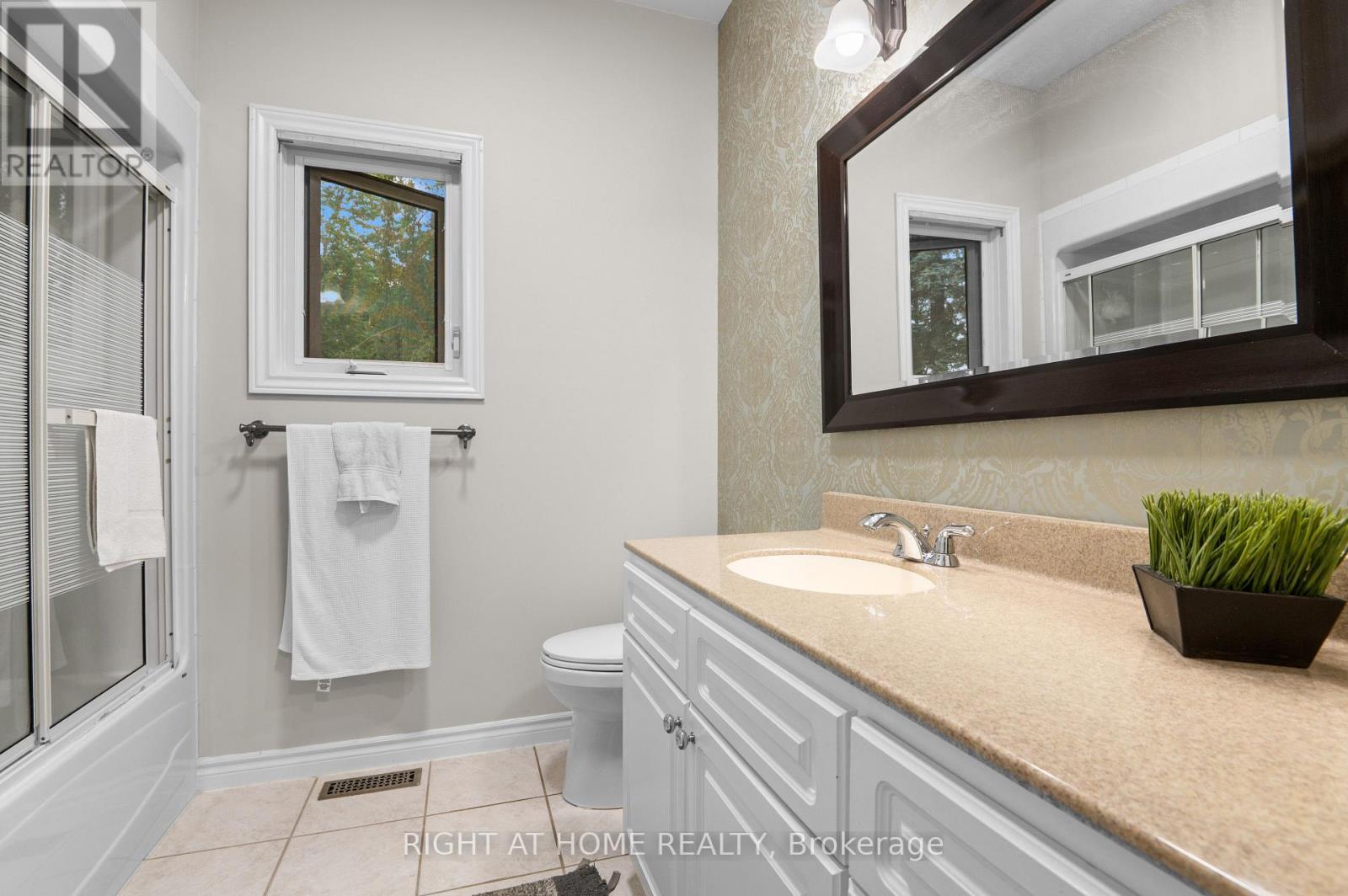 17 Alanavale Road, Caledon, Ontario  L7K 0T1 - Photo 13 - W13429784