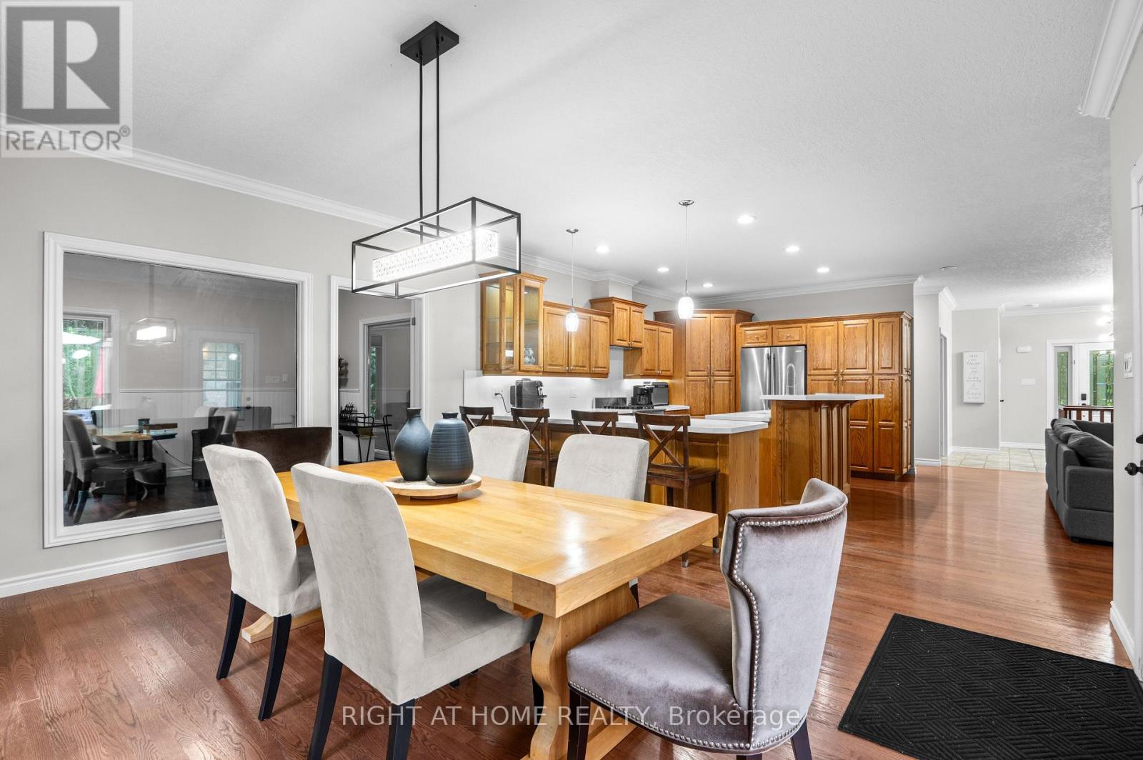 17 Alanavale Road, Caledon, Ontario  L7K 0T1 - Photo 3 - W13429784