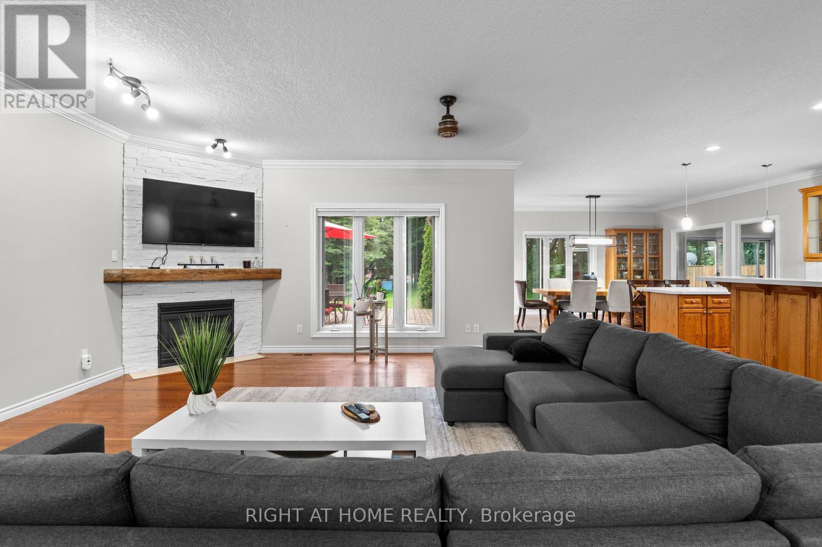 17 Alanavale Road, Caledon, Ontario  L7K 0T1 - Photo 4 - W13429784