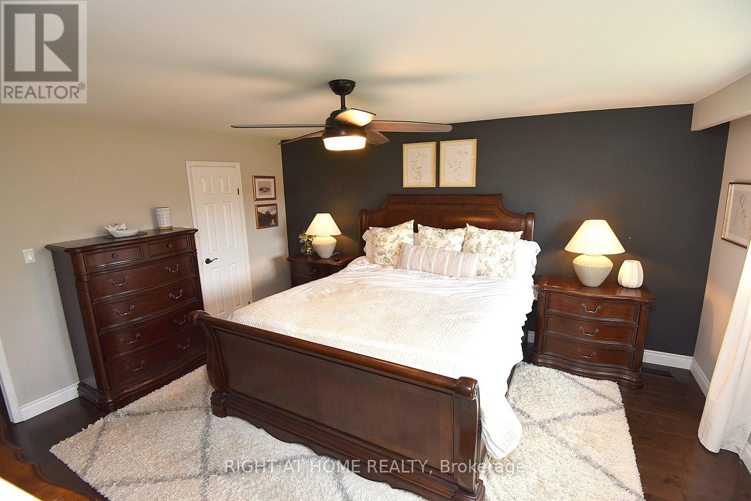 2451 Sinclair Circle, Burlington, Ontario  L7P 3K9 - Photo 31 - W13429872