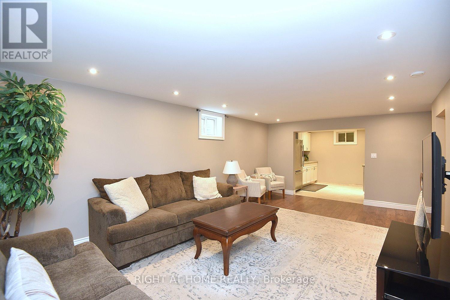 2451 Sinclair Circle, Burlington, Ontario  L7P 3K9 - Photo 40 - W13429872