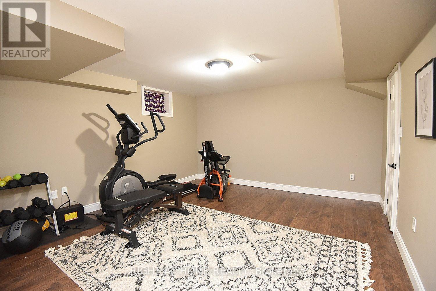 2451 Sinclair Circle, Burlington, Ontario  L7P 3K9 - Photo 46 - W13429872