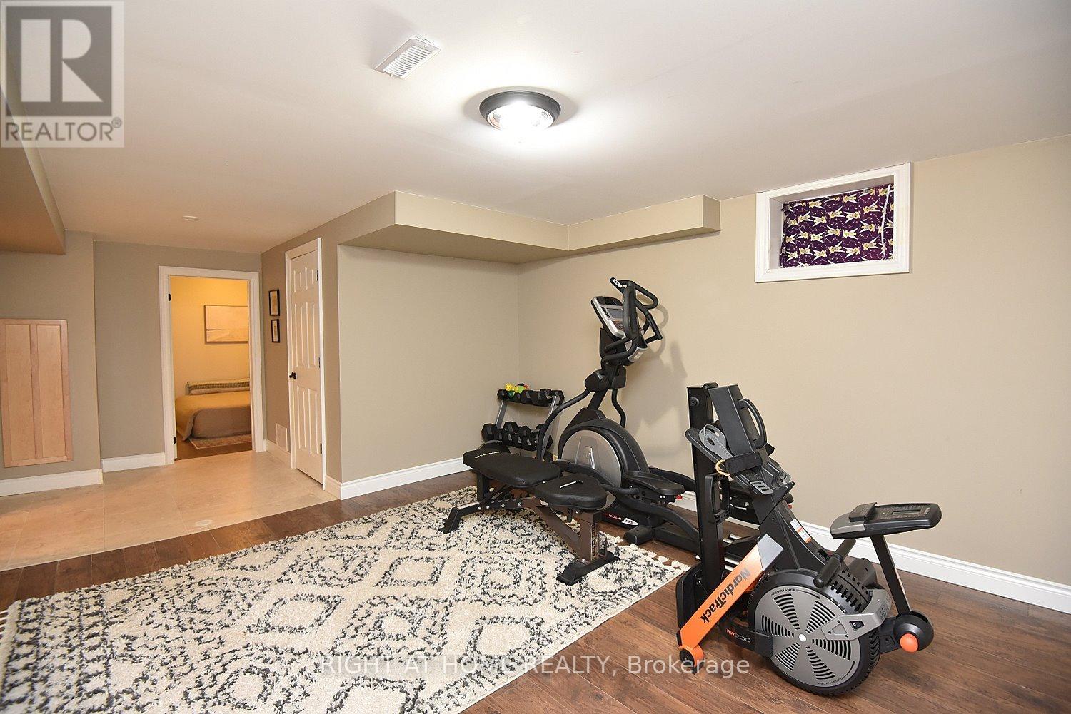 2451 Sinclair Circle, Burlington, Ontario  L7P 3K9 - Photo 47 - W13429872