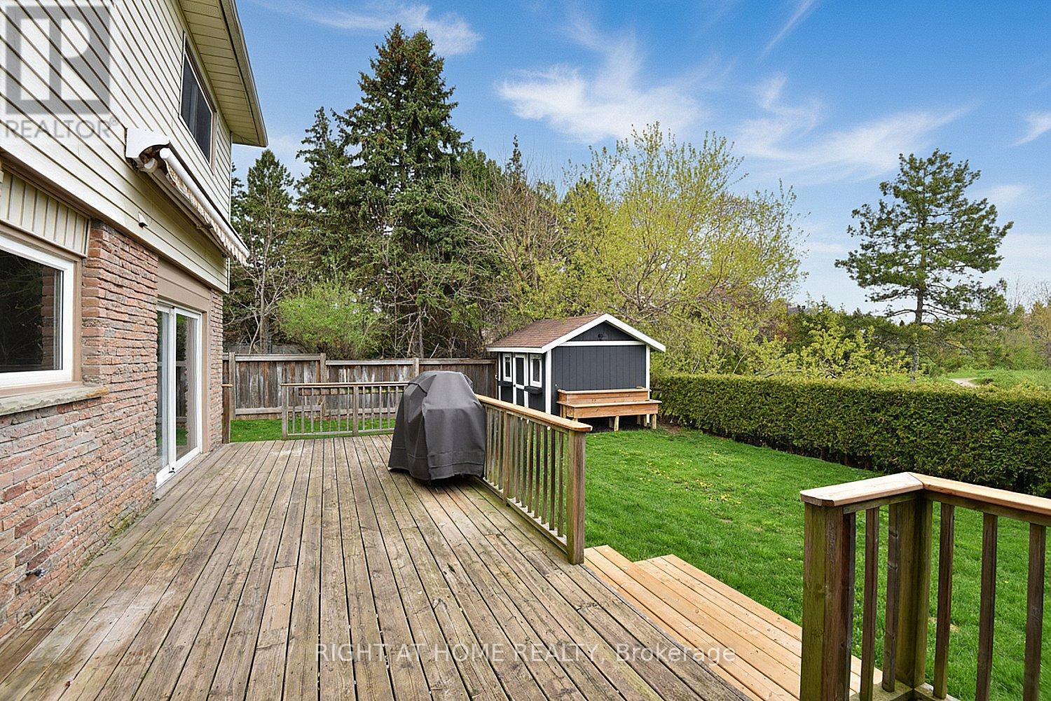 2451 Sinclair Circle, Burlington, Ontario  L7P 3K9 - Photo 7 - W13429872