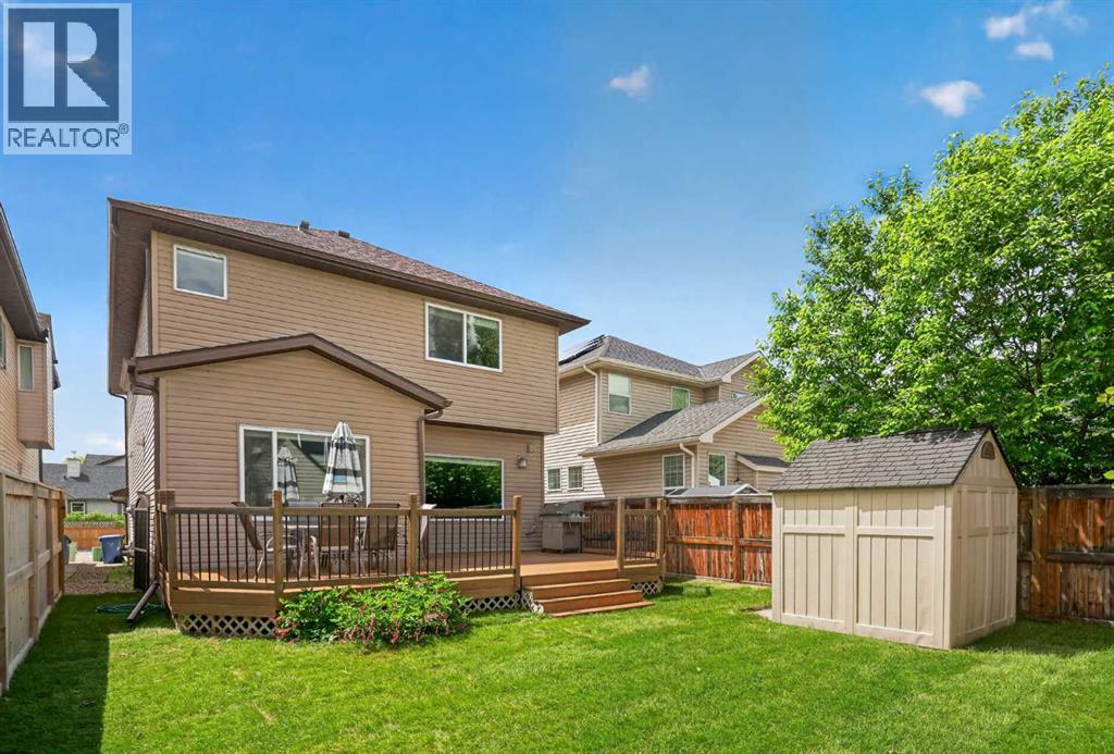 237 Brightonwoods Gardens SE, Calgary, Alberta  T2Z 0Y7 - Photo 2 - A2317395