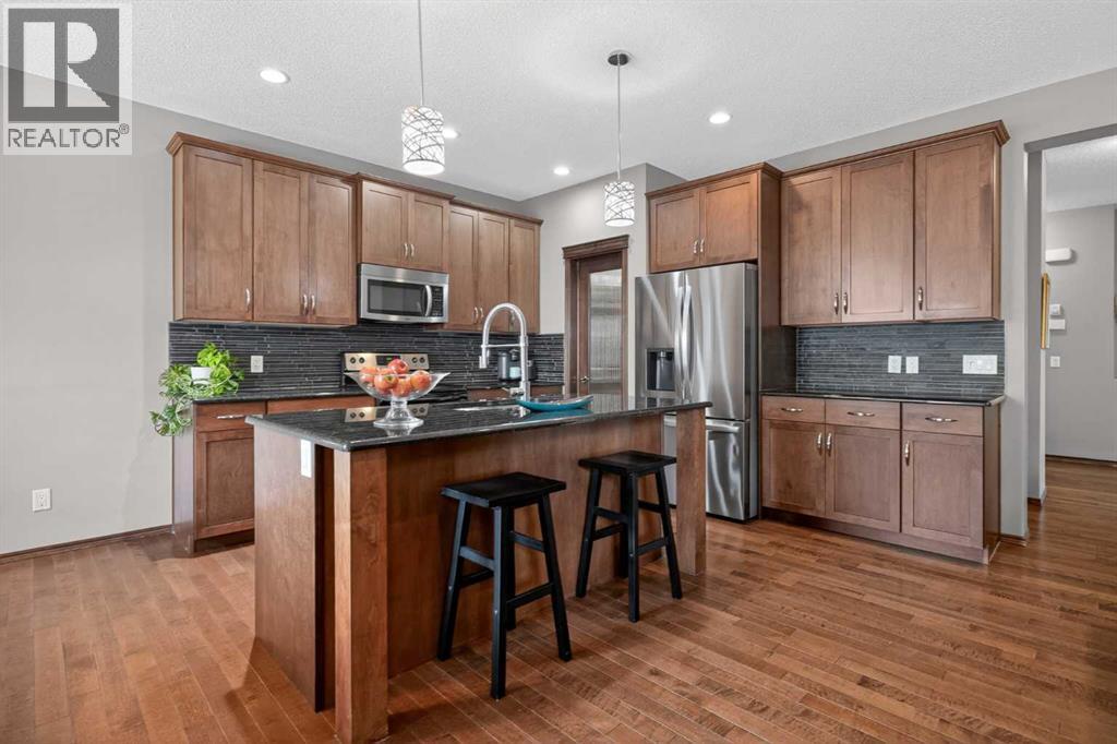 237 Brightonwoods Gardens SE, Calgary, Alberta  T2Z 0Y7 - Photo 5 - A2317395