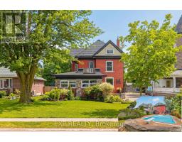 30 MILL STREET E, Perth East, Ontario