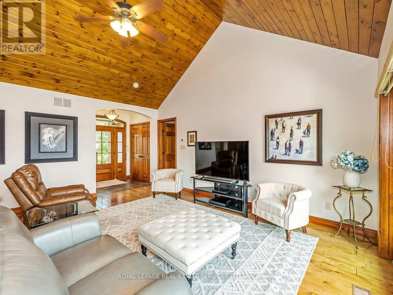 114 Islandview Lane, Chisholm, Ontario  P0H 1Z0 - Photo 8 - X13429890