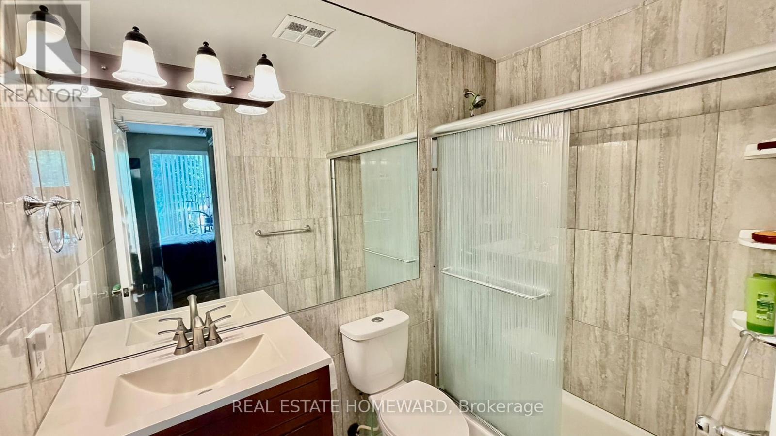 108 - 50 Disera Drive, Vaughan, Ontario L4J 9E9 - Photo 13 - N12967038