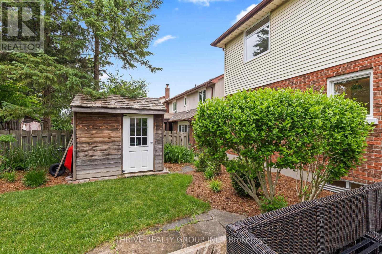 497 Old Wonderland Road, London South, Ontario  N6K 3T5 - Photo 46 - X13429950