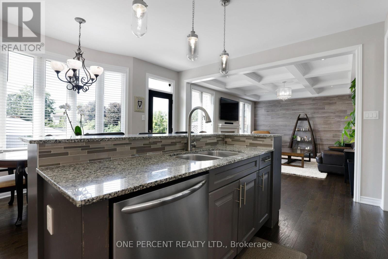 50 Sweetbay Circle, Ottawa, Ontario  K2S 0W8 - Photo 15 - X13429978