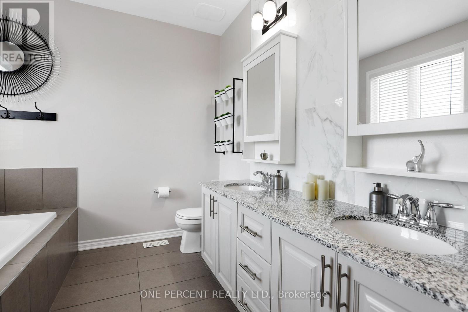 50 Sweetbay Circle, Ottawa, Ontario  K2S 0W8 - Photo 28 - X13429978