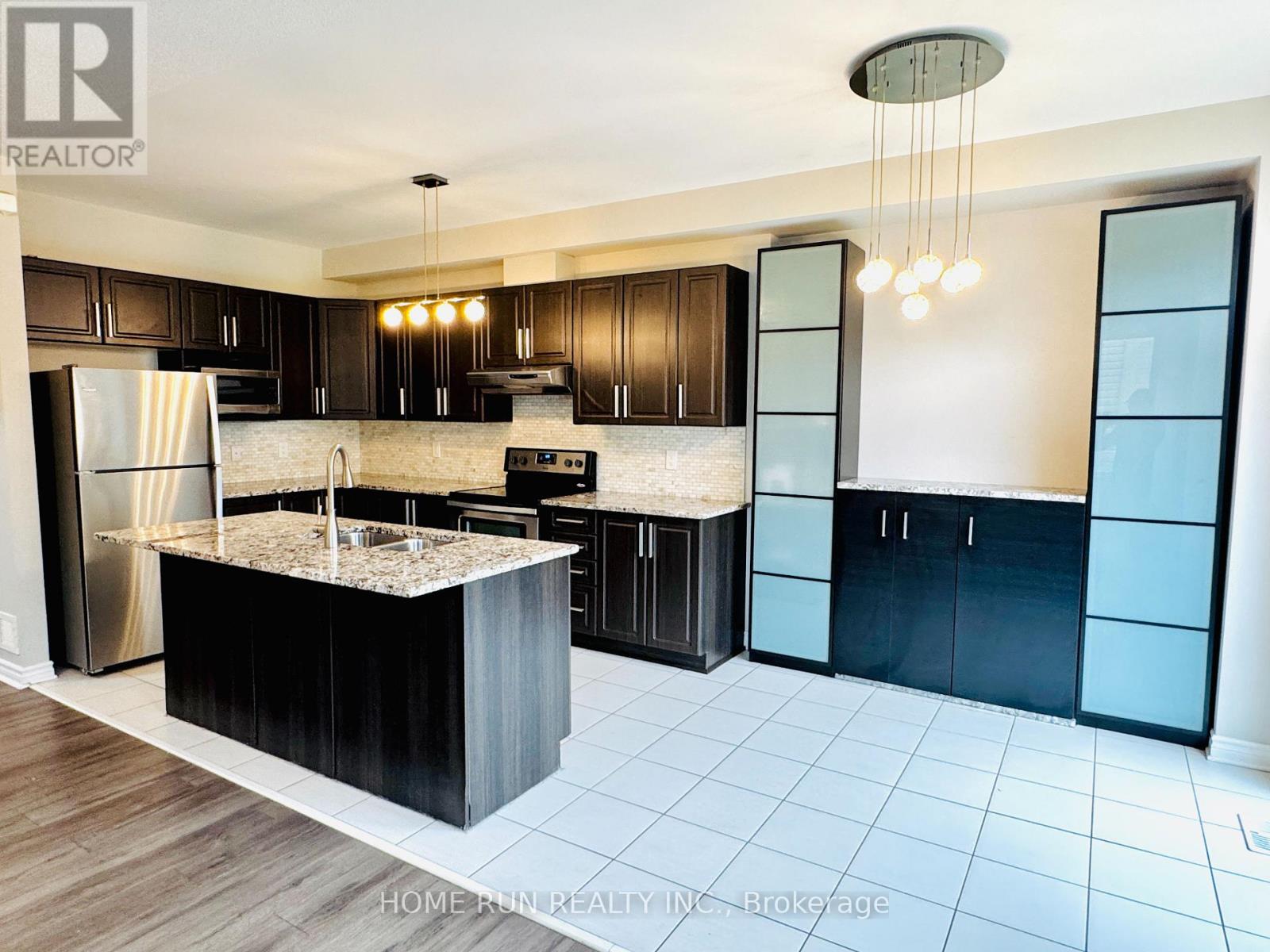 621 Lauraleaf Crescent, Ottawa, Ontario  K2J 6G9 - Photo 8 - X13429996