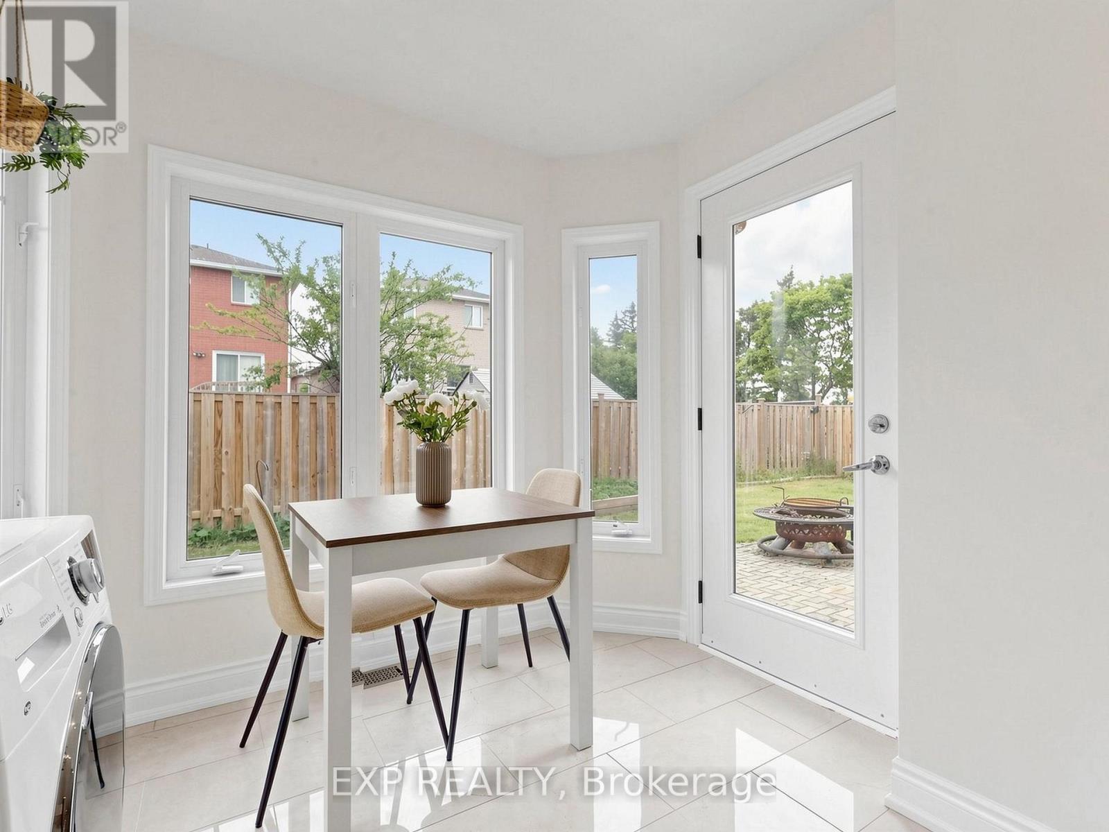 64 Leno Mills Avenue, Richmond Hill, Ontario  L4S 1C3 - Photo 13 - N13429694