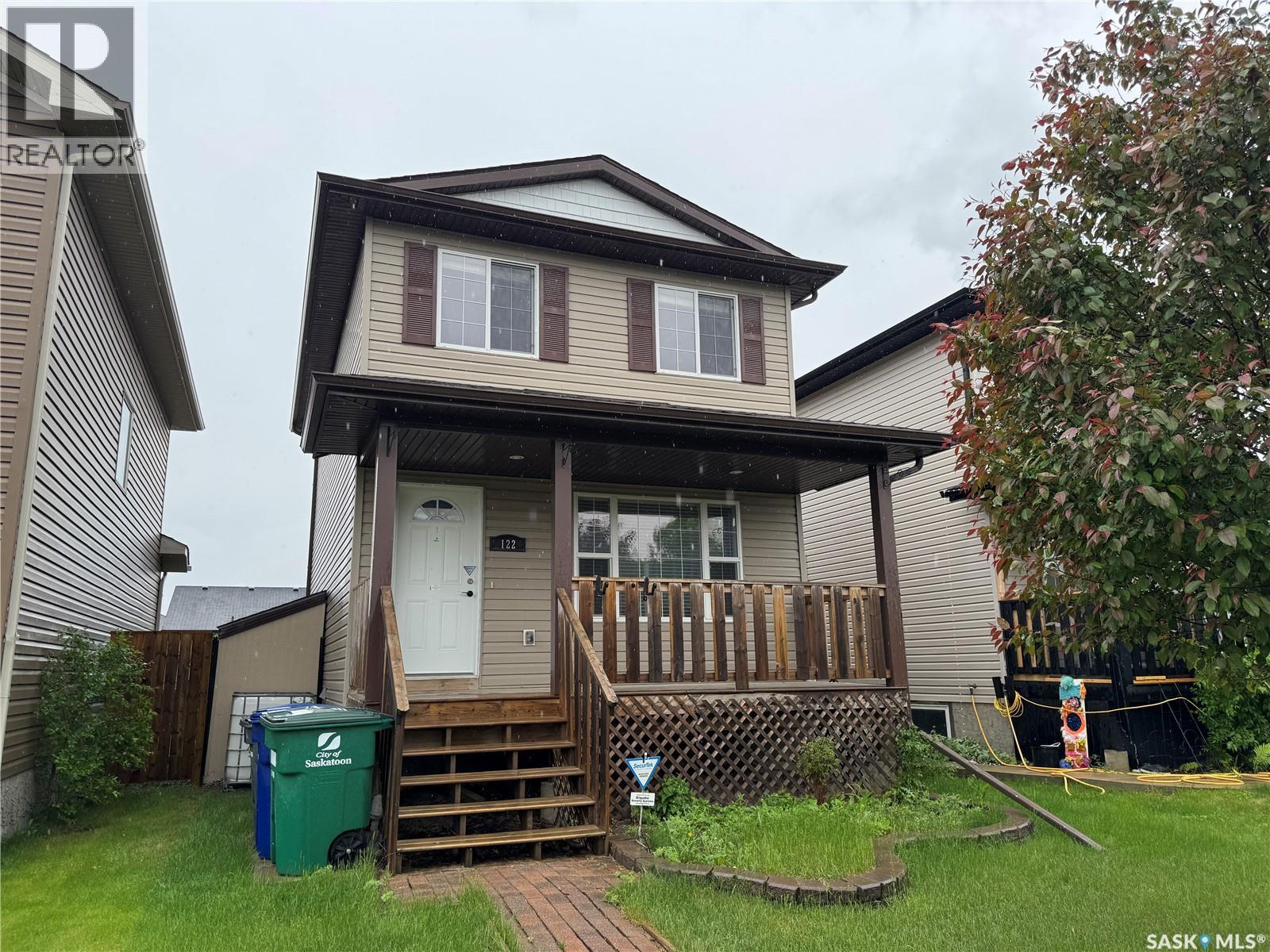 122 Keedwell Street, Saskatoon, Saskatchewan  S7W 1B4 - Photo 2 - SK039053