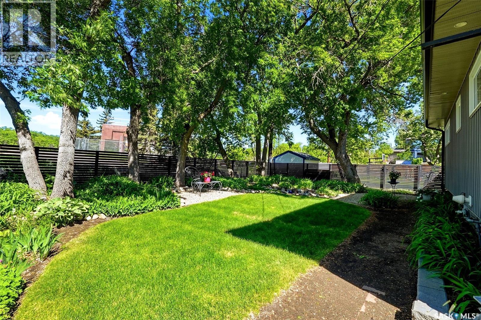 2738 Cameron Street, Regina, Saskatchewan  S4T 2W6 - Photo 49 - SK038760