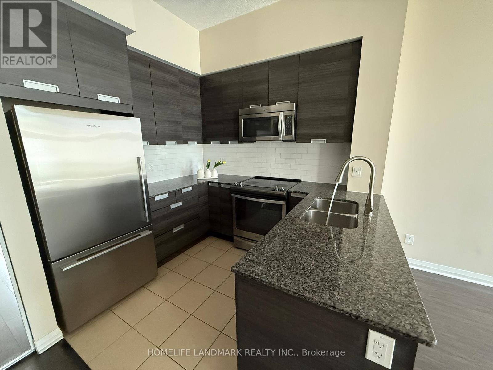 109 - 55 Eglinton Avenue W, Mississauga, Ontario  L5R 3P5 - Photo 6 - W13418188