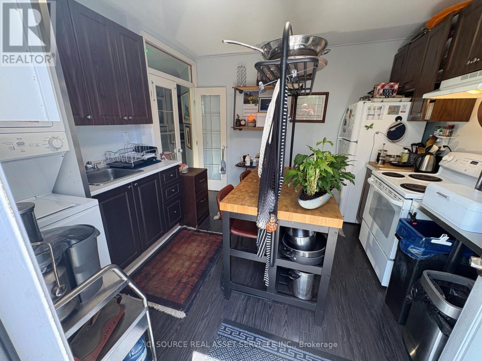 Main Floor - 2241 Queen Street E, Toronto, Ontario  M4E 1G1 - Photo 20 - E13429918