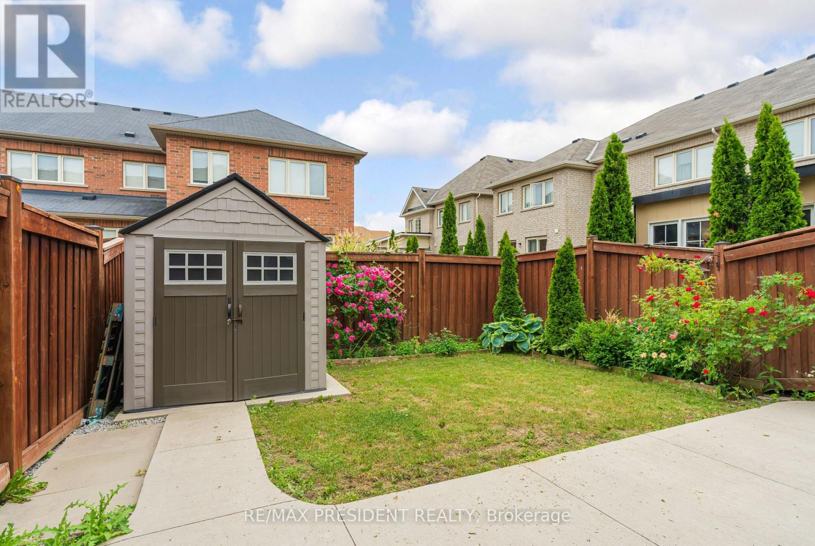 4 Pendulum Circle, Brampton, Ontario  L6R 3N5 - Photo 39 - W13424104