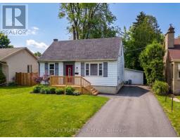 1877 ROYAL CRESCENT, London East, Ontario