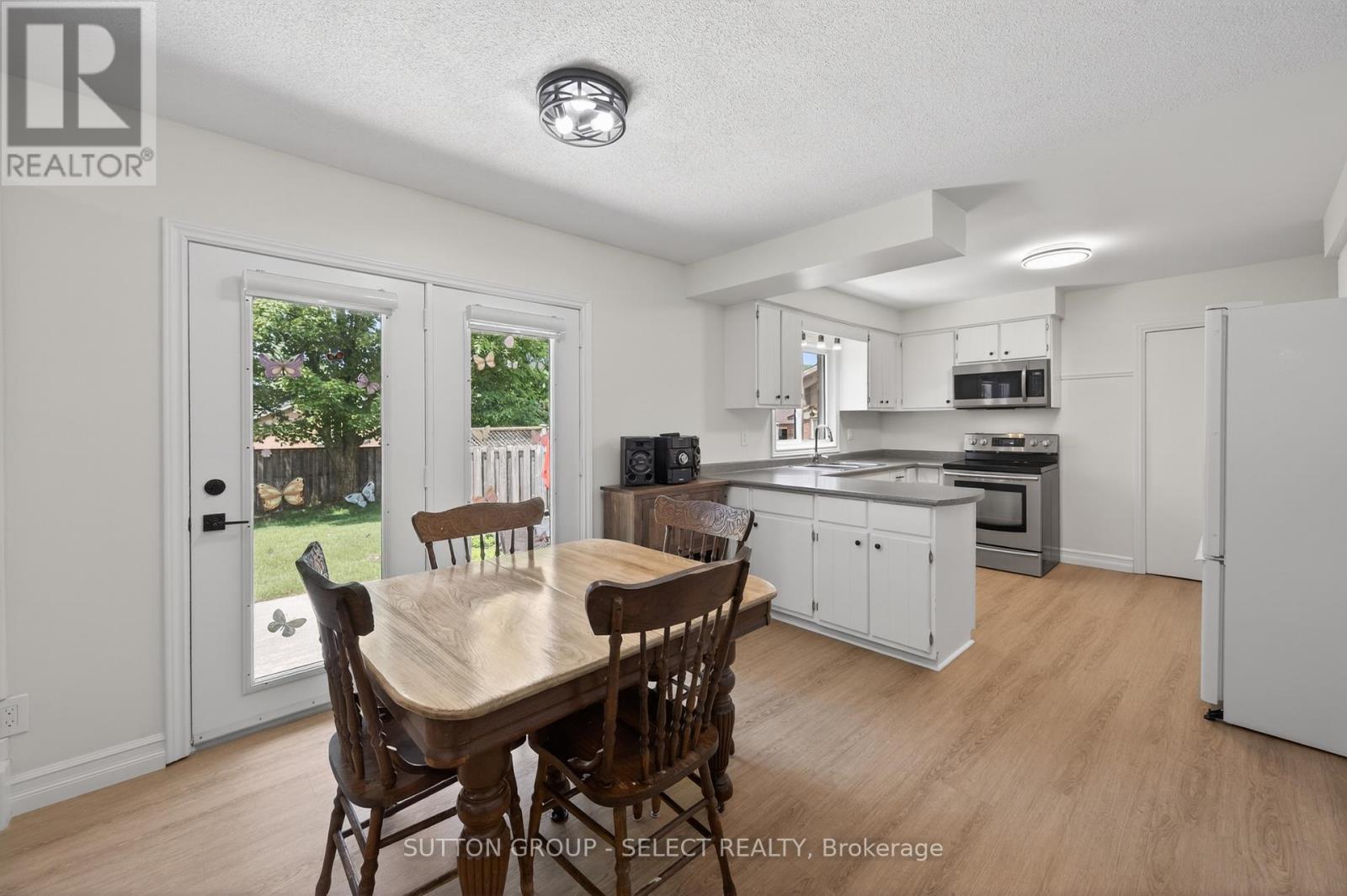 268 Margaret Street, Middlesex Centre, Ontario  N0M 2A0 - Photo 11 - X13430048