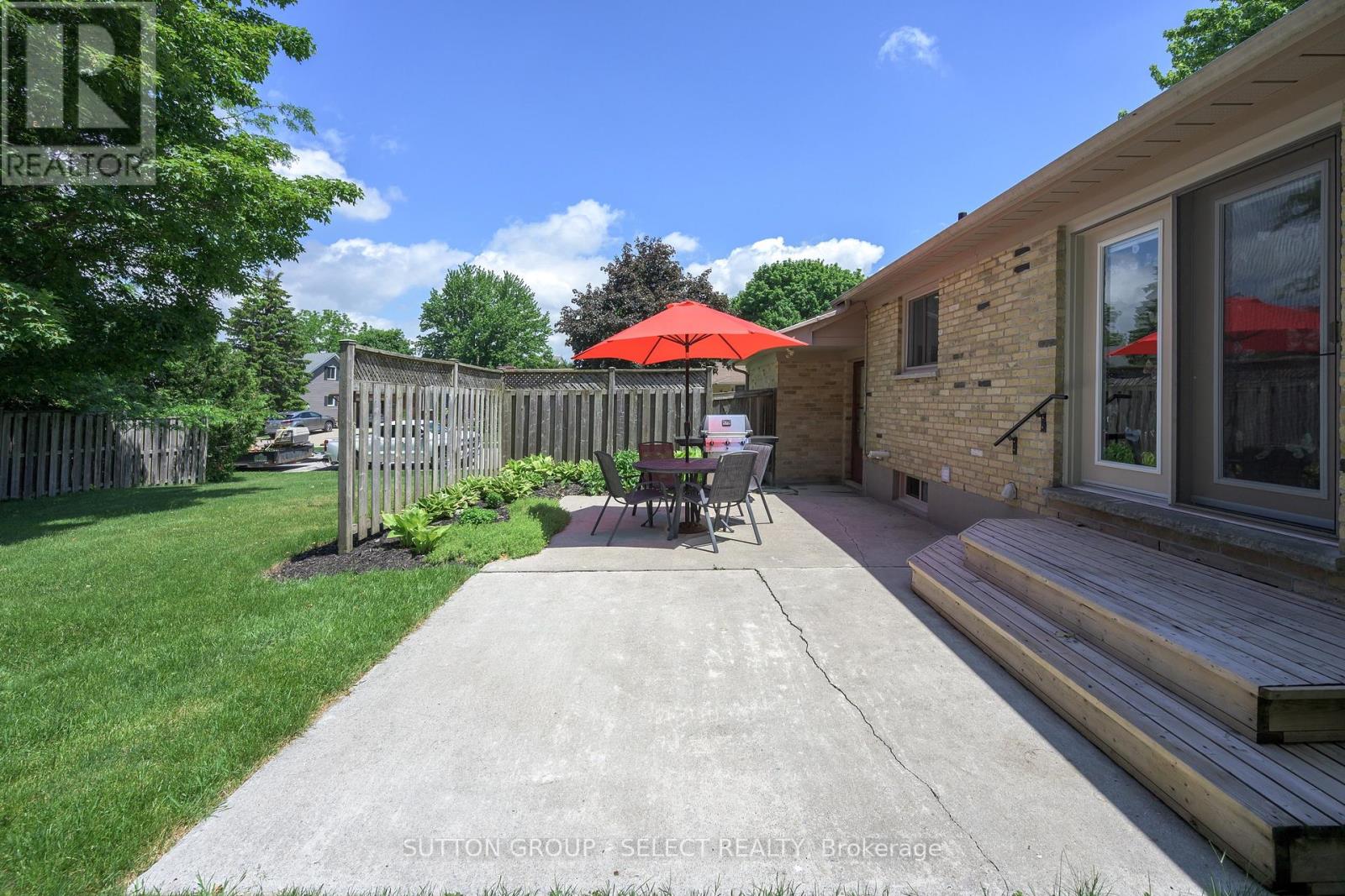 268 Margaret Street, Middlesex Centre, Ontario  N0M 2A0 - Photo 3 - X13430048
