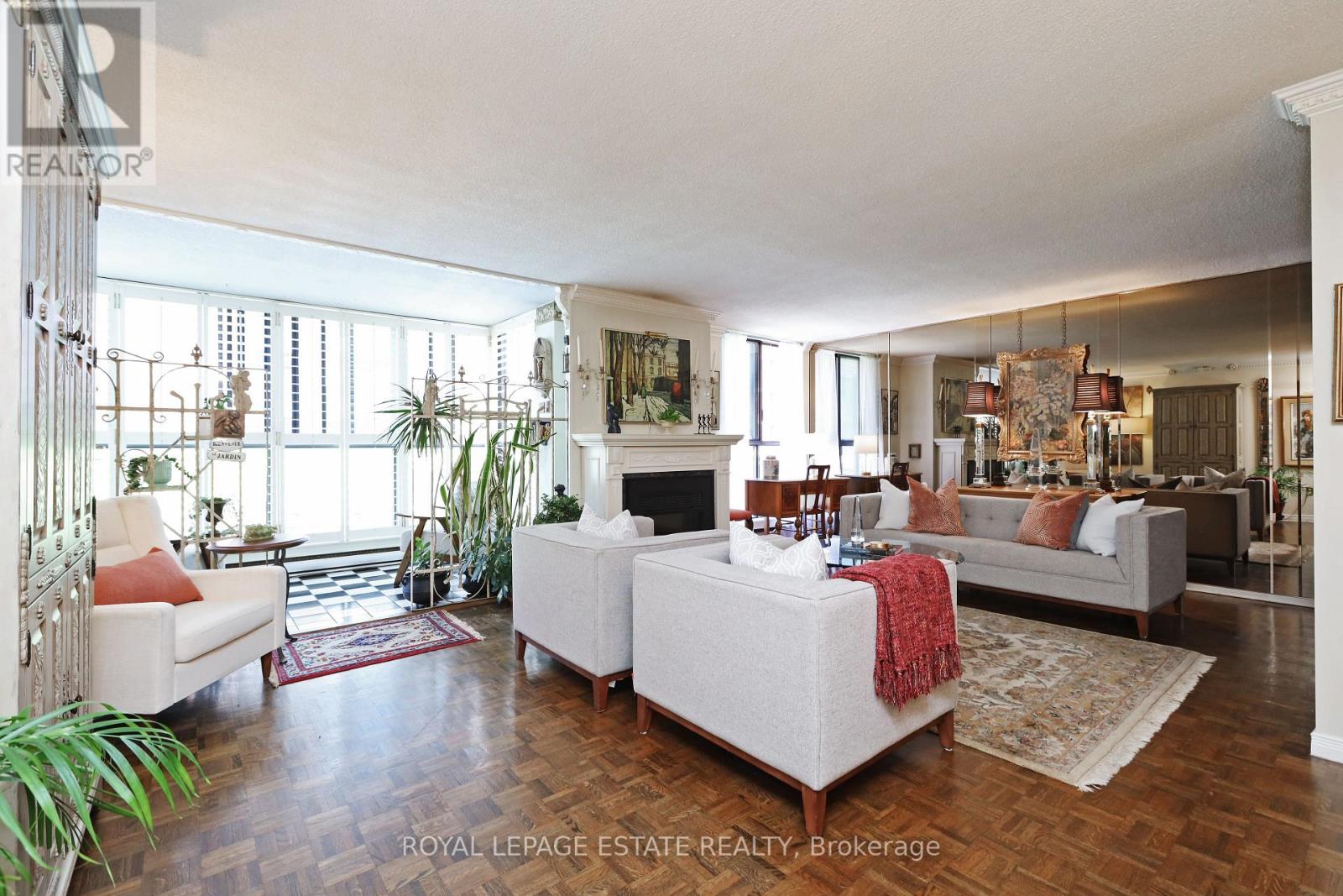 306 - 35 Church Street, Toronto, Ontario  M5E 1T3 - Photo 6 - C13430020