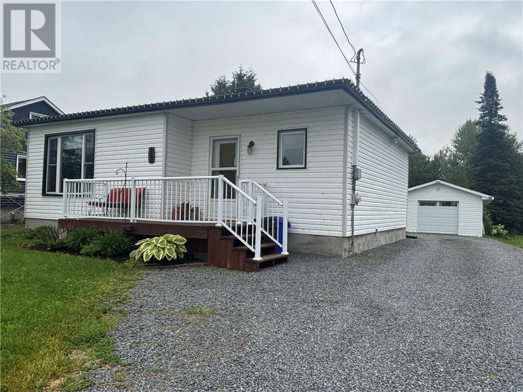 180 Landry Street, Azilda, Ontario  P0M 1B0 - Photo 1 - 2128474