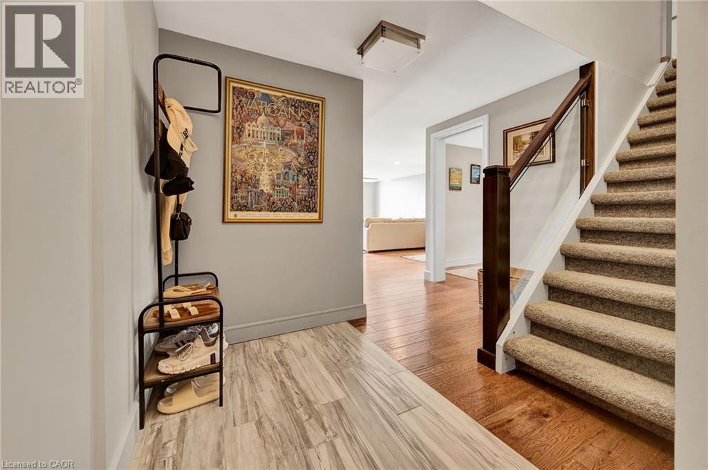 5 Father David Bauer Drive Unit# 402, Waterloo, Ontario N2L 6M2 - Photo 2 - 40838623
