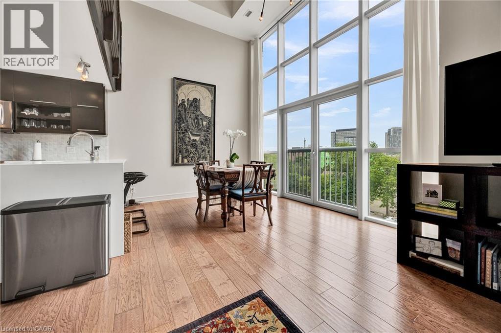 5 Father David Bauer Drive Unit# 402, Waterloo, Ontario N2L 6M2 - Photo 4 - 40838623