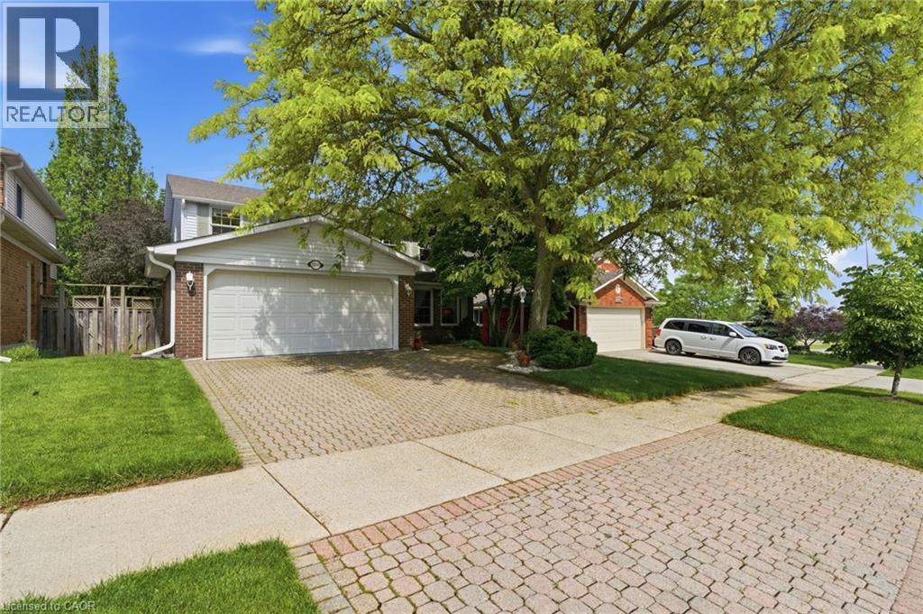 2241 MANSFIELD Drive, burlington, Ontario