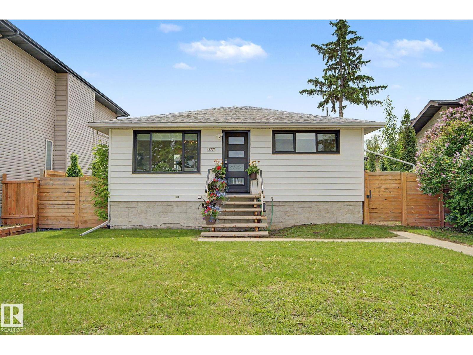 15771 106A AV NW, Edmonton
